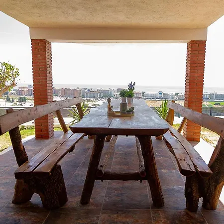 GEA. Casa con piscina privada Сasa de vacaciones Santa Susanna